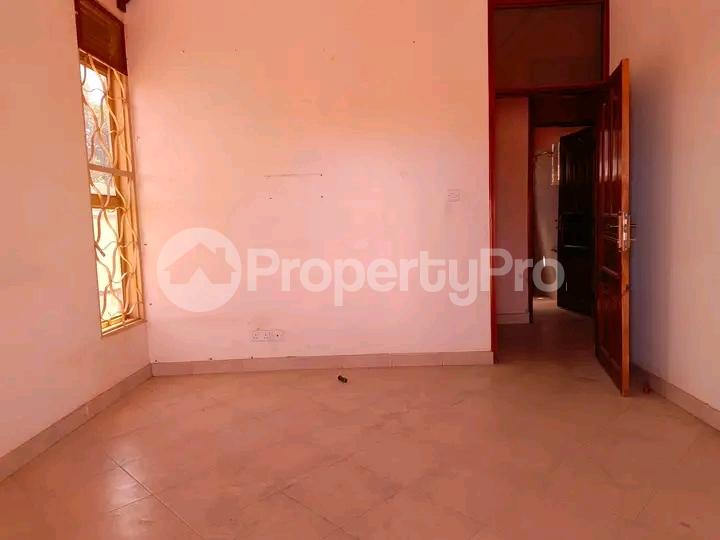 1 bedroom mini flat  Apartment for rent Namugongo  Kampala Central Kampala Central - 5