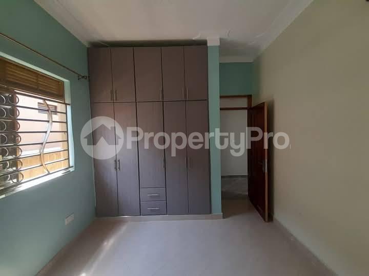 1 bedroom mini flat  Bungalow Apartment for rent bweyogerere road  Wakiso Central - 4