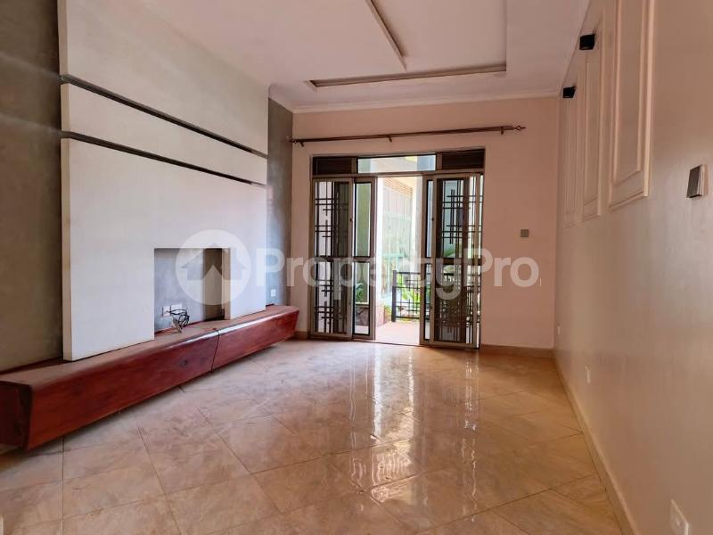 1 bedroom mini flat  Apartment Block Apartment for rent kyaliwajjala road Wakiso Central - 3