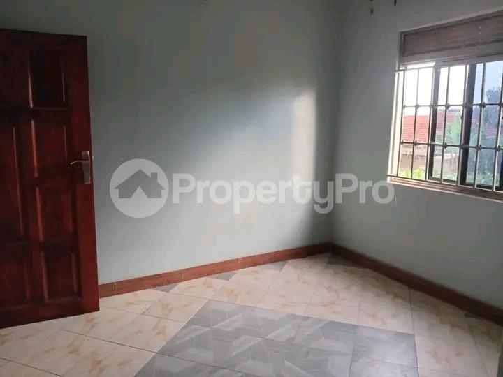 1 bedroom mini flat  Bungalow Apartment for rent Namugongo road  Kampala Central Kampala Central - 0