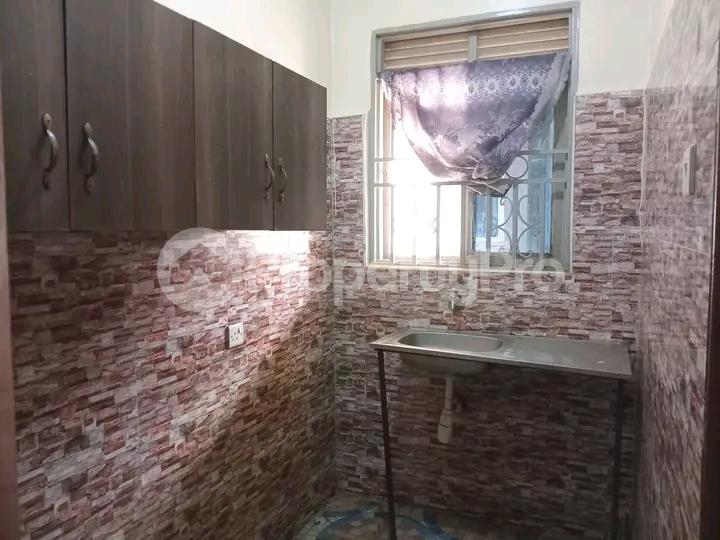 1 bedroom mini flat  Bungalow Apartment for rent Namugongo road  Kampala Central Kampala Central - 1