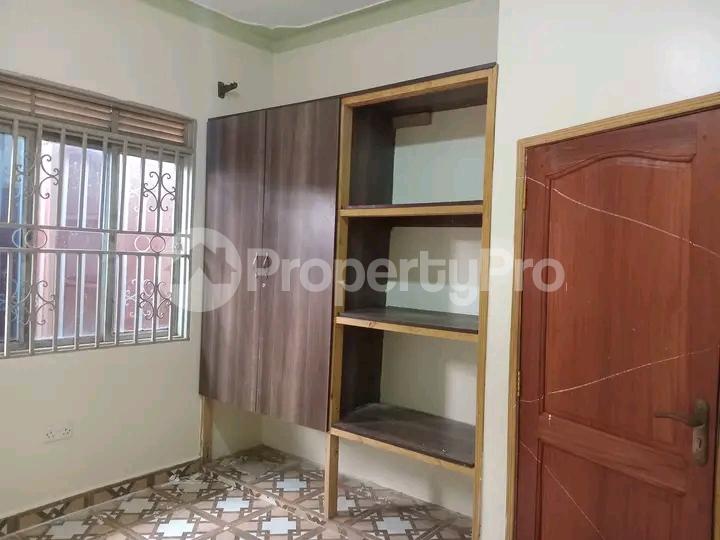 1 bedroom mini flat  Bungalow Apartment for rent Namugongo road  Kampala Central Kampala Central - 4