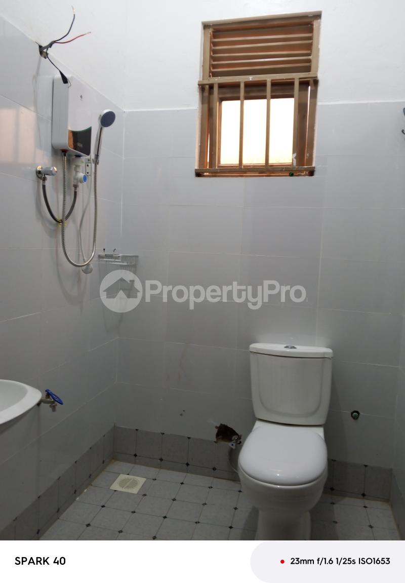 1 bedroom mini flat  Bungalow Apartment for rent Kyaliwajjala road  Kampala Central Kampala Central - 3