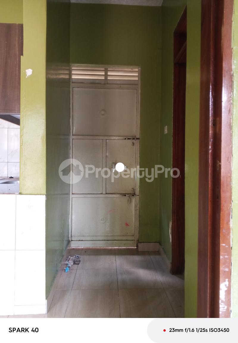 1 bedroom mini flat  Bungalow Apartment for rent Kireka mbalwa road  Kampala Central Kampala Central - 2