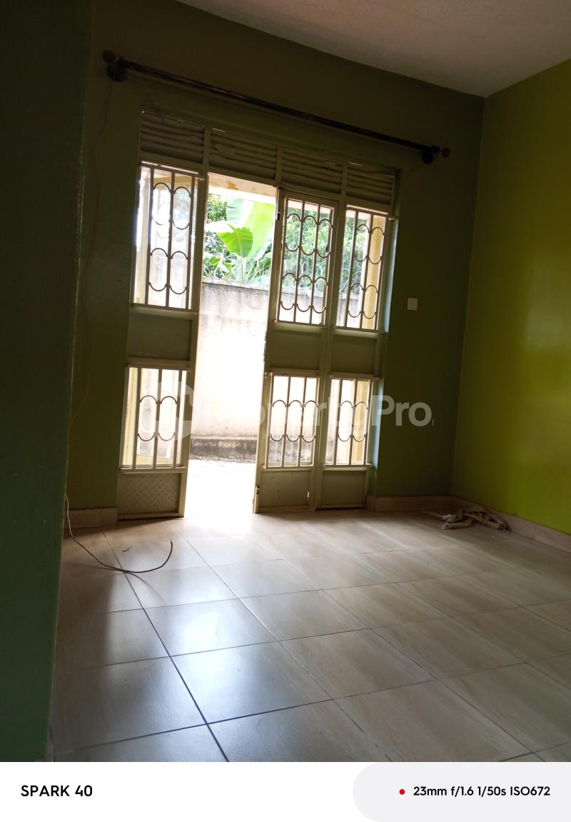 1 bedroom mini flat  Bungalow Apartment for rent Kireka mbalwa road  Kampala Central Kampala Central - 1
