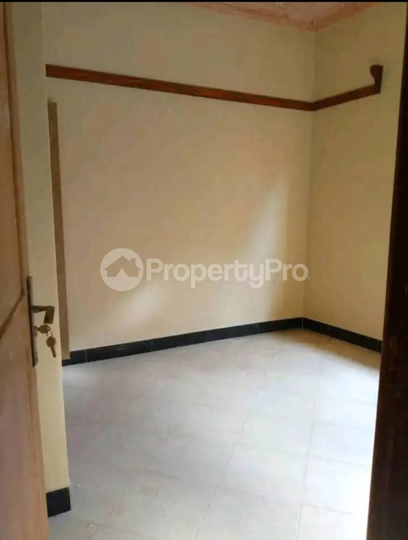 1 bedroom mini flat  Bungalow Apartment for rent bweyogerere road  Wakiso Central - 2