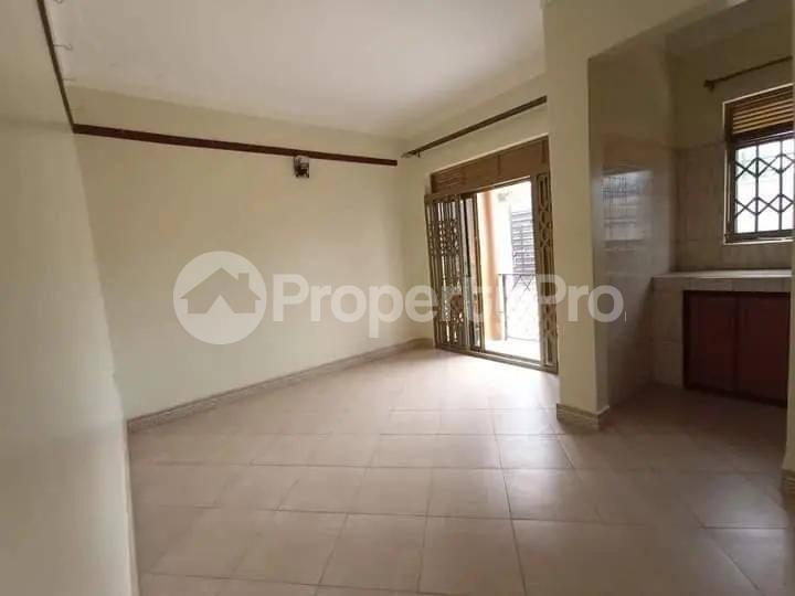 1 bedroom mini flat  Bungalow Apartment for rent namugongo road Wakiso Central - 6