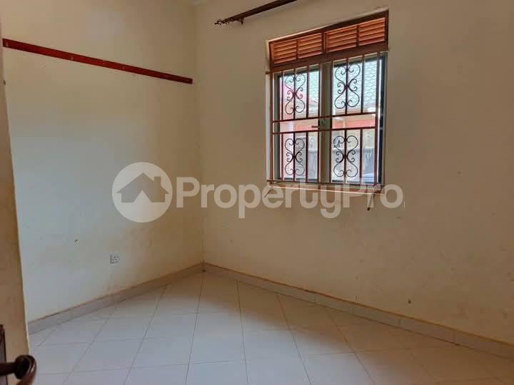 1 bedroom mini flat  Bungalow Apartment for rent namugongo road Wakiso Central - 0
