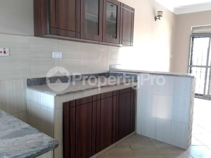 1 bedroom mini flat  Bungalow Apartment for rent namugongo road Wakiso Central - 3