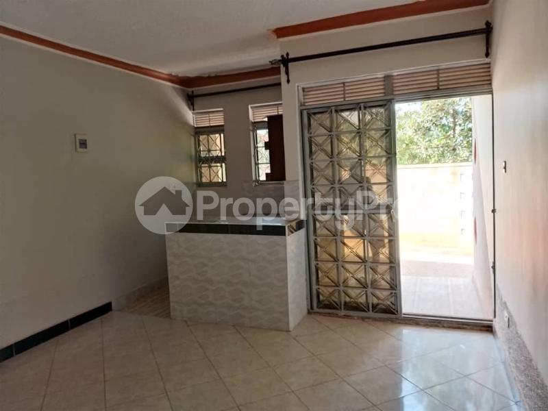 1 bedroom mini flat  Bungalow Apartment for rent namugongo road Wakiso Central - 6