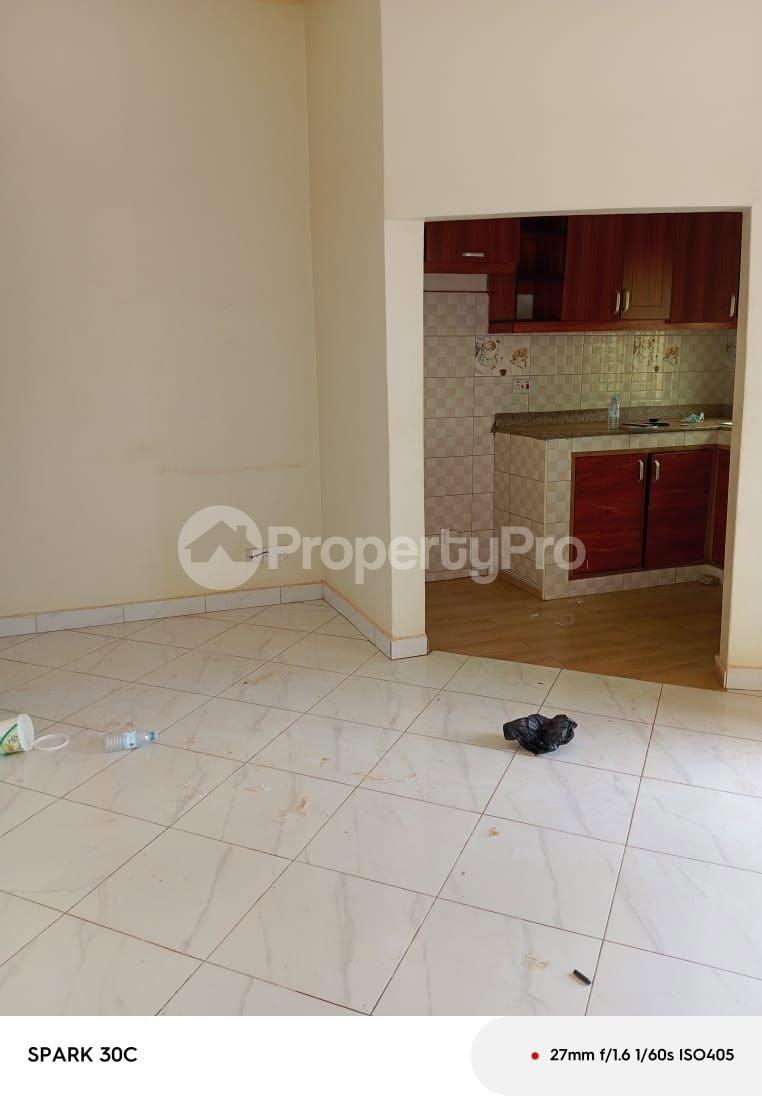1 bedroom mini flat  Bungalow Apartment for rent Kisaasi road Kampala Central Kampala Central - 4