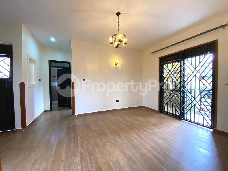 1 bedroom mini flat  Apartment Block Apartment for rent kiwaatule road Kampala Central - 8