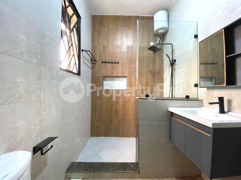 1 bedroom mini flat  Apartment Block Apartment for rent kiwaatule road Kampala Central - 3