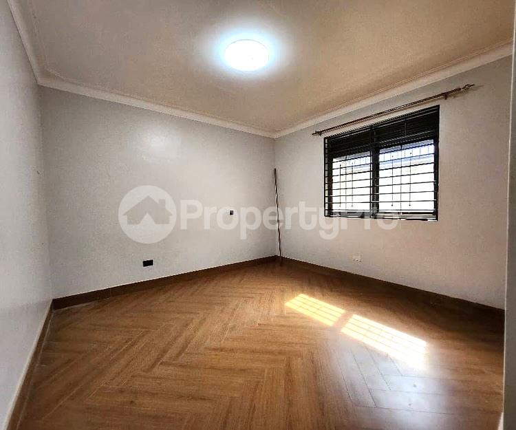 1 bedroom mini flat  Apartment Block Apartment for rent kyanja road  Kampala Central - 11
