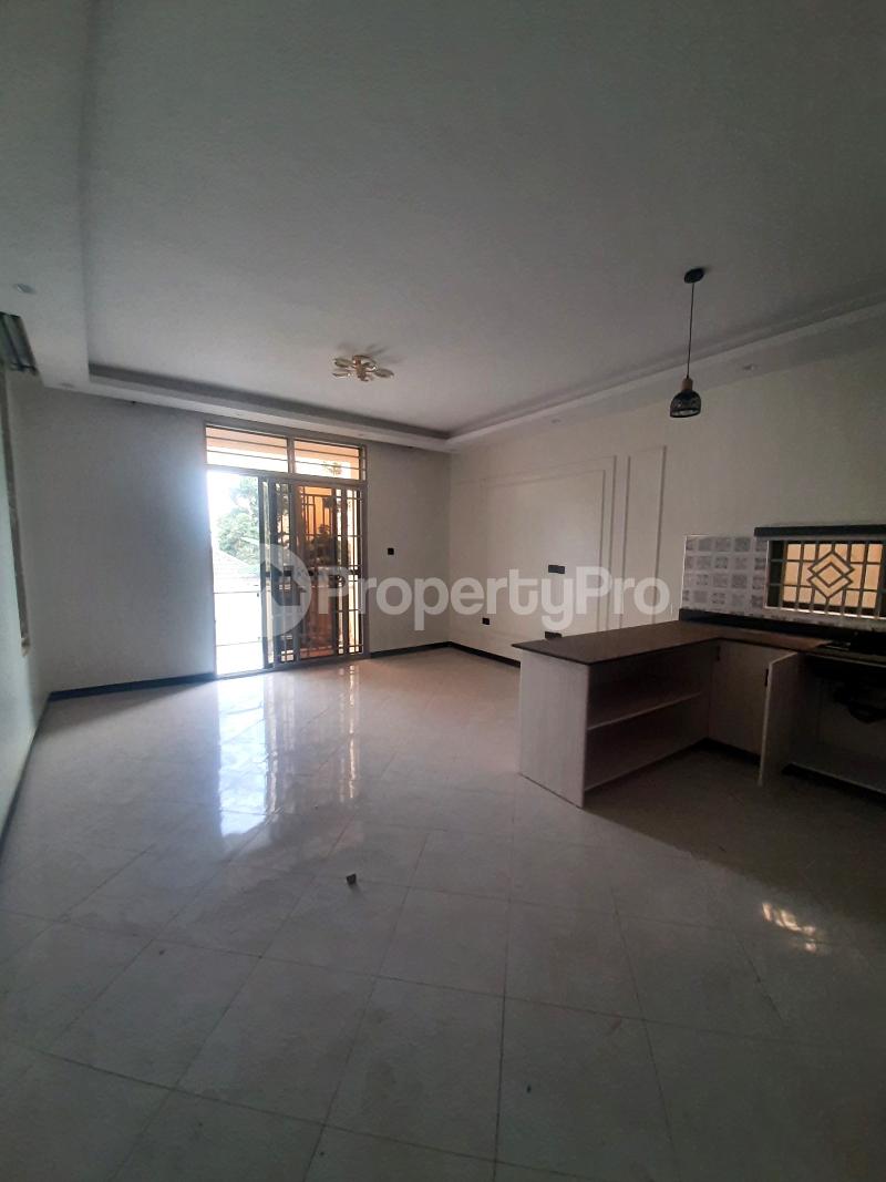 1 bedroom mini flat  Apartment Block Apartment for rent kyanja road Kampala Central Kampala Central - 9