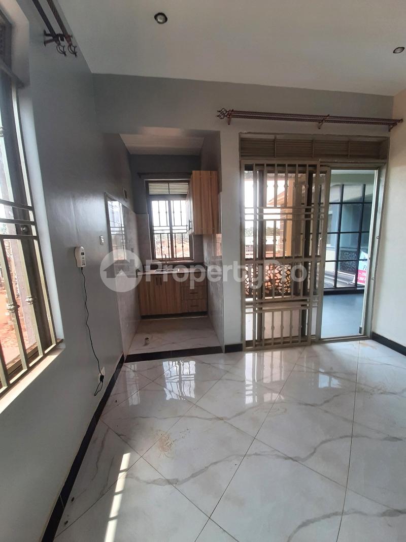 1 bedroom mini flat  Apartment Block Apartment for rent naalya road Kampala Central Kampala Central - 4
