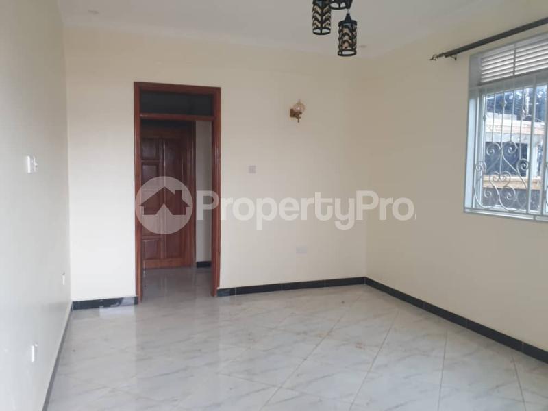 1 bedroom mini flat  Apartment Block Apartment for rent naalya road Kampala Central - 5