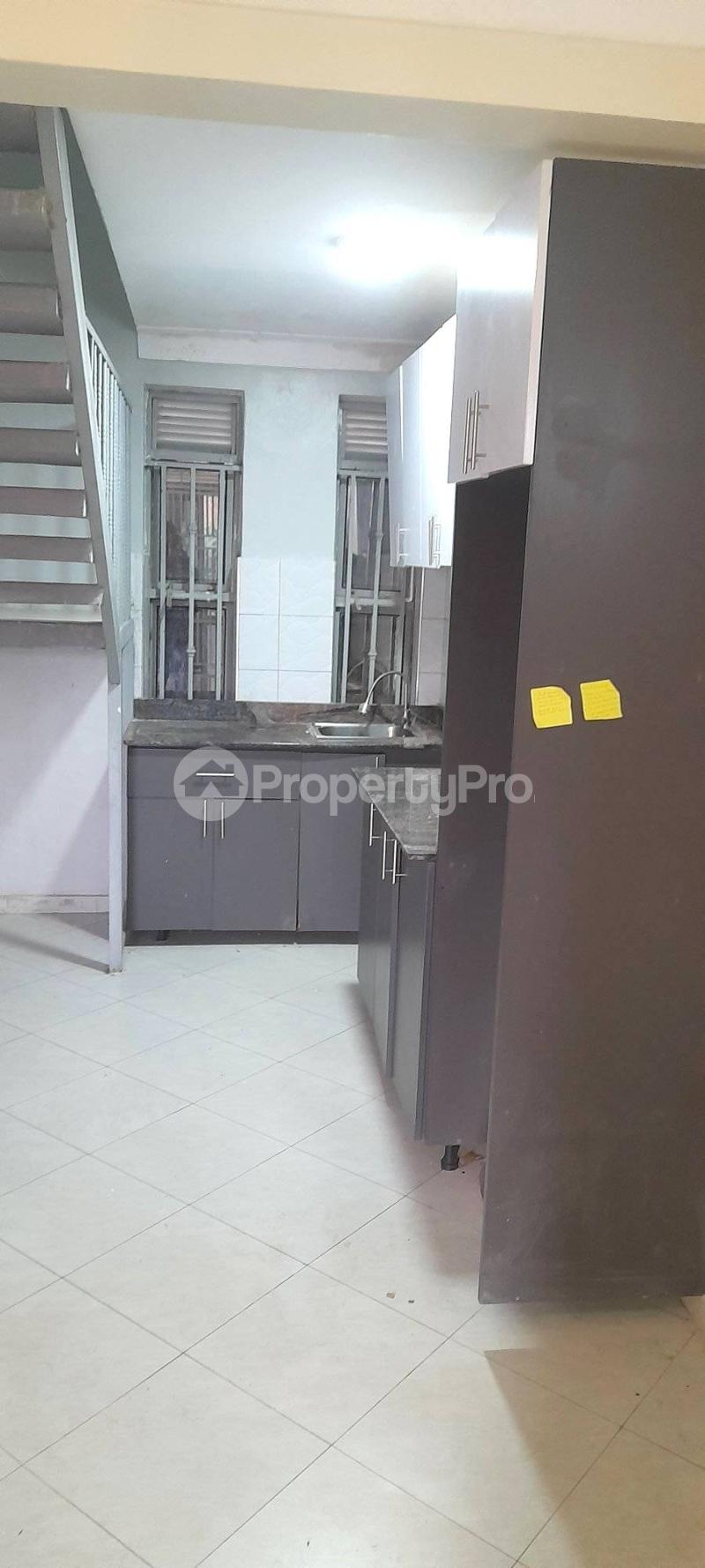1 bedroom mini flat  Apartment Block Apartment for rent kungu Kampala Central - 8
