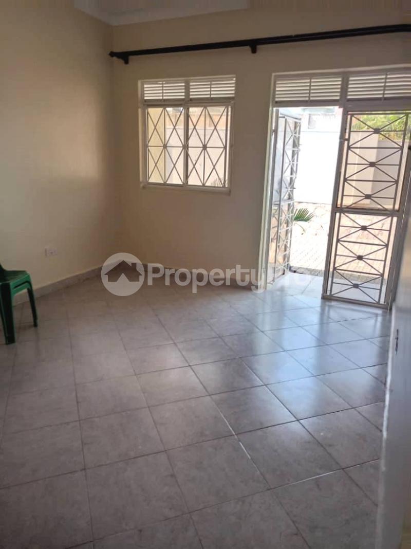 1 bedroom mini flat  Bungalow Apartment for rent kyanja road Kampala Central - 8