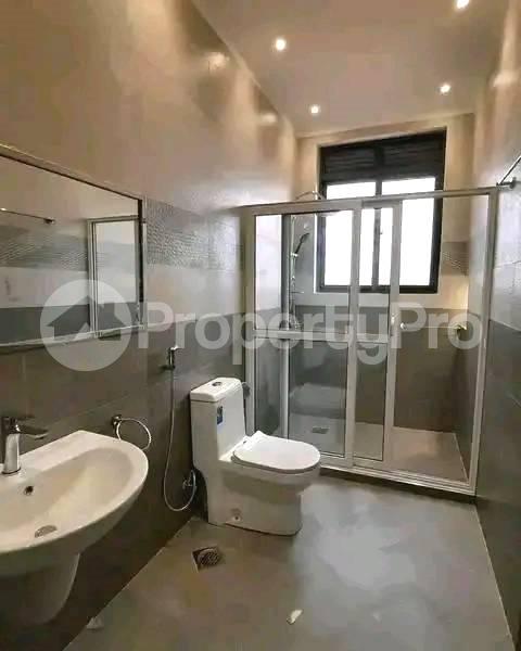 1 bedroom mini flat  Bungalow Apartment for rent kyanja road Kampala Central - 2