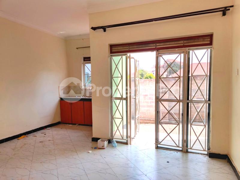 1 bedroom mini flat  Bungalow Apartment for rent namugongo road Wakiso Central - 8