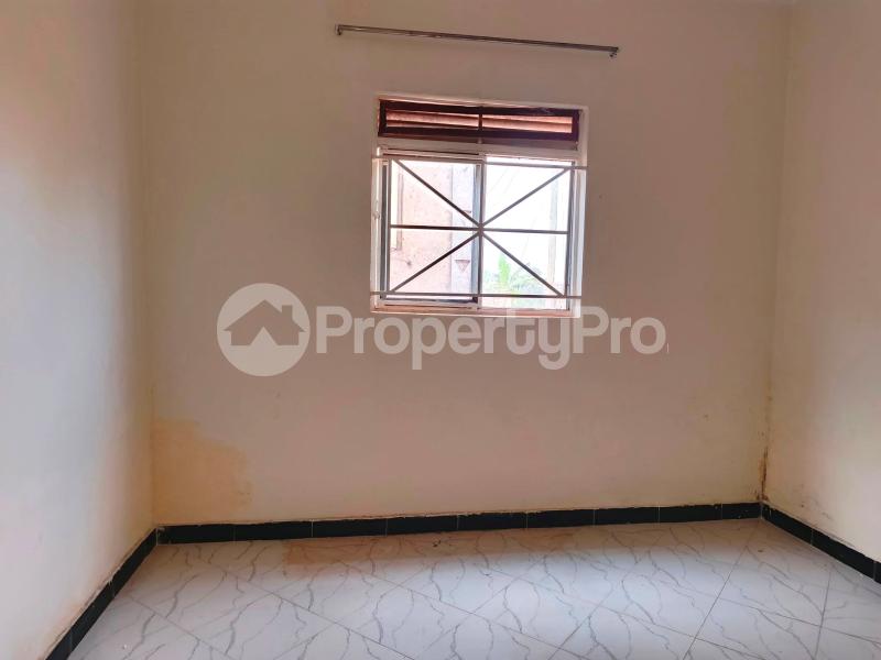 1 bedroom mini flat  Bungalow Apartment for rent namugongo road Wakiso Central - 4
