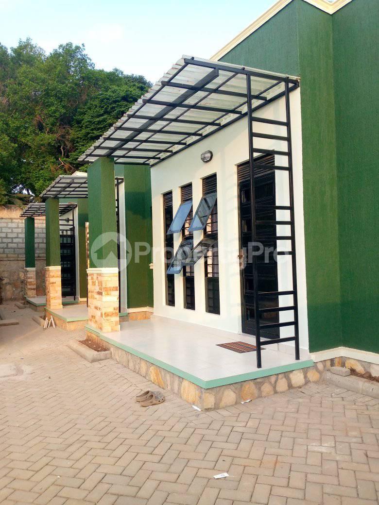 1 bedroom mini flat  Apartment Block Apartment for rent kiteetikka Kampala Central - 6
