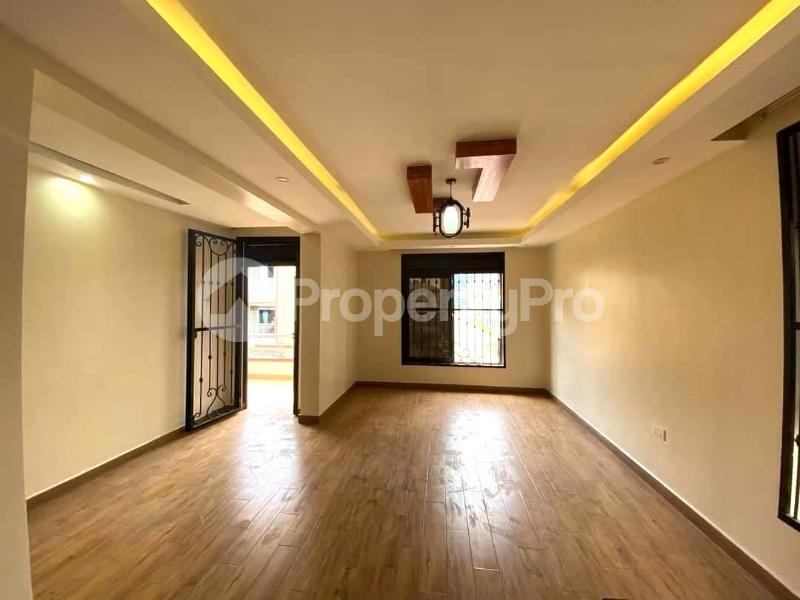 2 bedroom Apartment Block Apartment for rent kampala road Bugolobi Kampala Central - 6