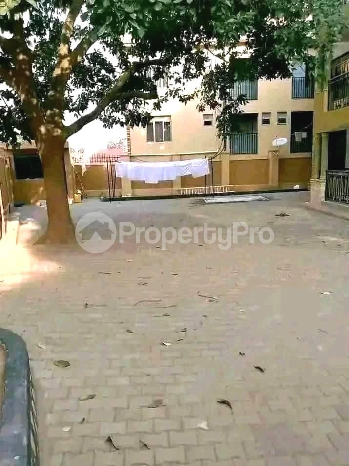2 bedroom Apartment Block Apartment for rent bweyogerere Wakiso Central - 1