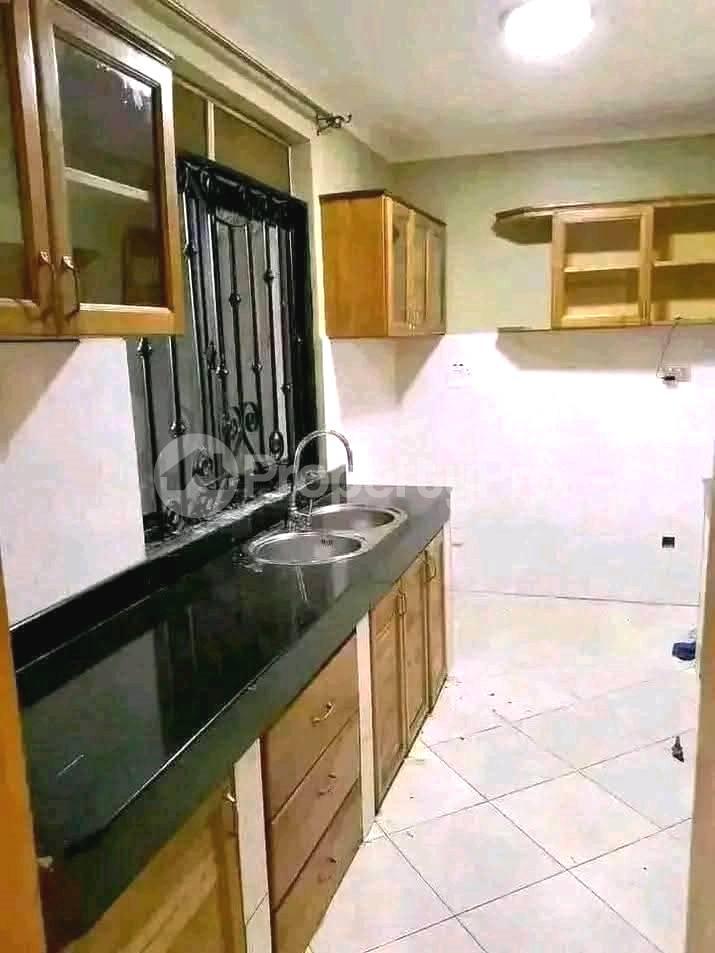 2 bedroom Apartment Block Apartment for rent bweyogerere Wakiso Central - 3