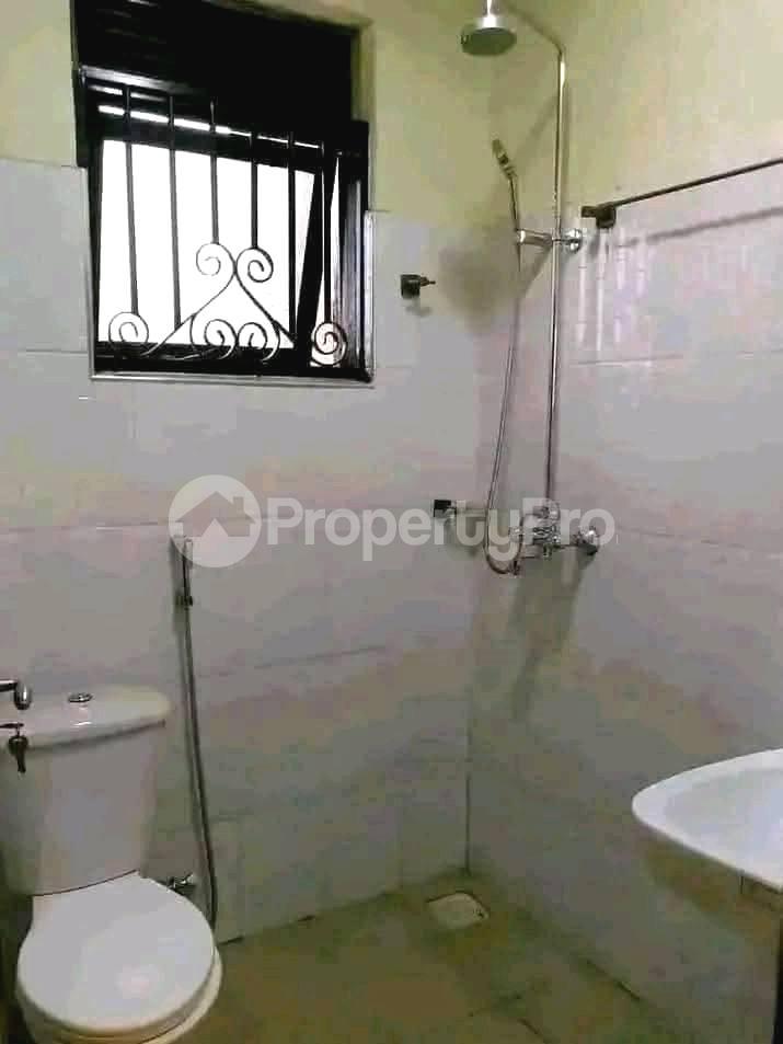 2 bedroom Apartment Block Apartment for rent bweyogerere Wakiso Central - 6