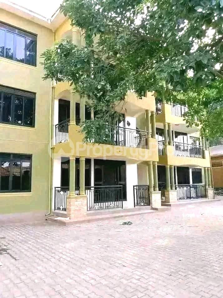 2 bedroom Apartment Block Apartment for rent bweyogerere Wakiso Central - 5