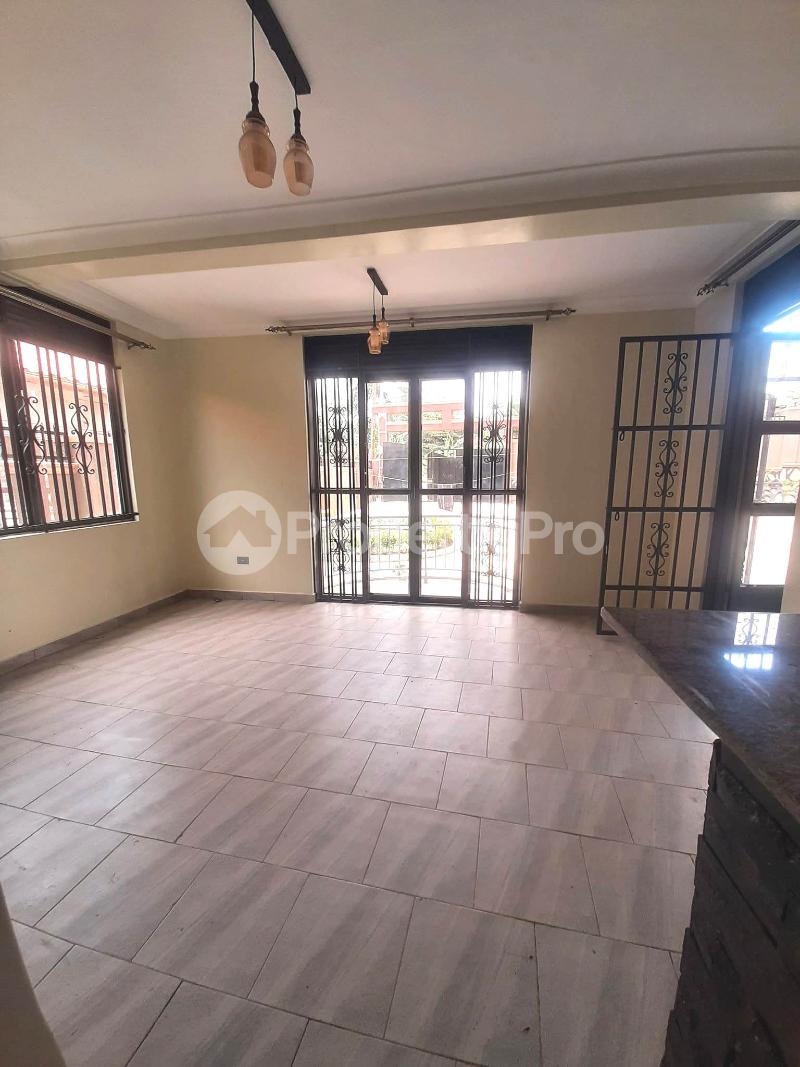 2 bedroom Apartment Block Apartment for rent namugongo road Nabweru Wakiso Central - 7