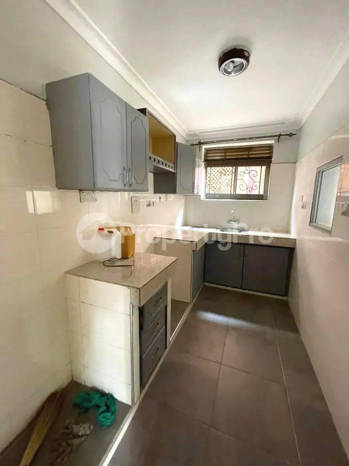 2 bedroom Apartment Block Apartment for rent kisaasi road Kisaasi Kampala Central - 6
