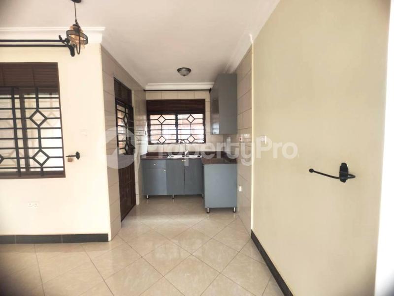 2 bedroom Apartment Block Apartment for rent gayaza road Gayaza Wakiso Central - 12