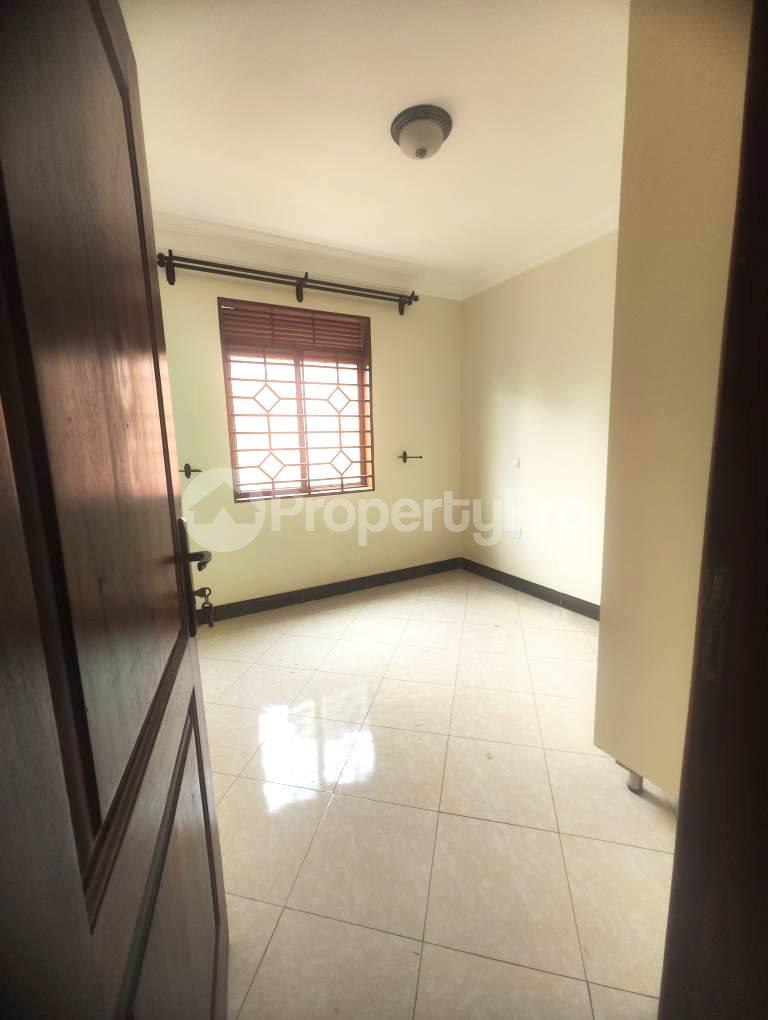 2 bedroom Apartment Block Apartment for rent gayaza road Gayaza Wakiso Central - 10