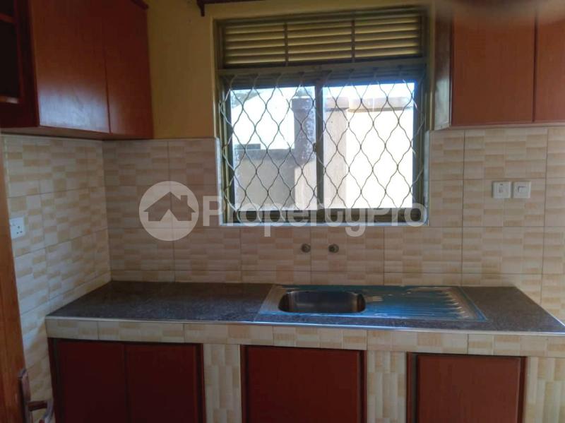 2 bedroom Apartment Block Apartment for rent kumunaana Gayaza Wakiso Central - 4