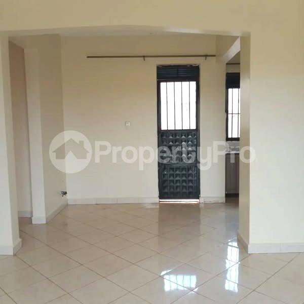2 bedroom Apartment Block Apartment for rent kyaliwajjala road Wakiso Central - 9