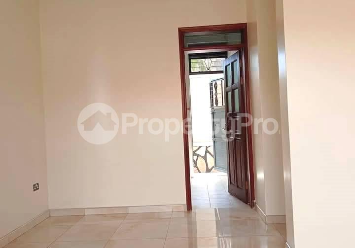 2 bedroom Apartment Block Apartment for rent kyaliwajjala road Wakiso Central - 6
