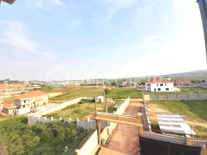 2 bedroom Apartment Block Apartment for rent mutungo road Kampala Central - 6