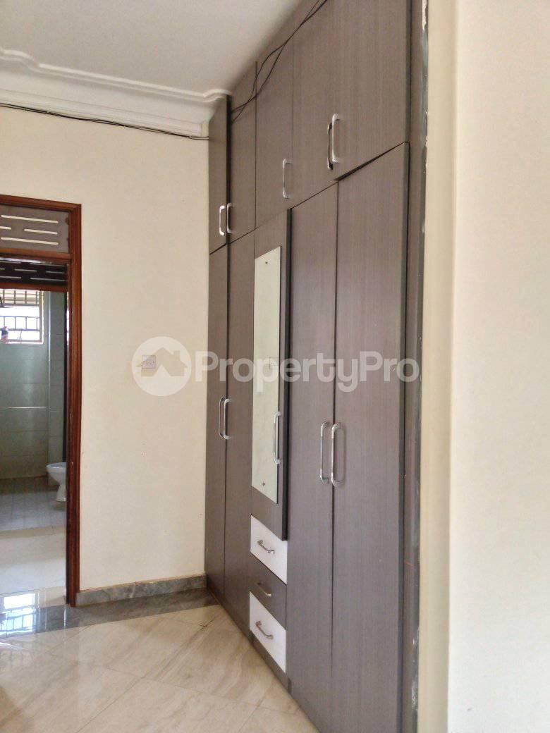2 bedroom Apartment Block Apartment for rent naalya road Wakiso Central - 6