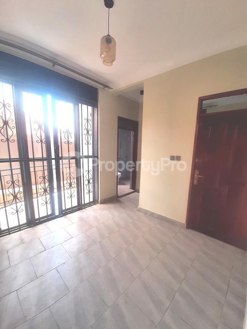 2 bedroom Apartment Block Apartment for rent namugongo road Wakiso Central - 2