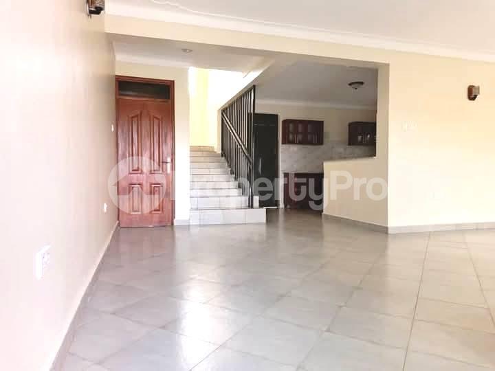 2 bedroom Apartment Block Apartment for rent namugongo road Wakiso Central - 9