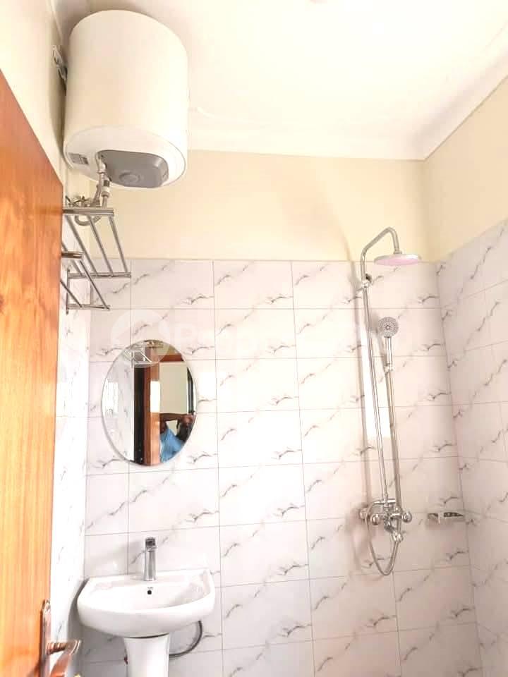 2 bedroom Apartment Block Apartment for rent namugongo road Wakiso Central - 10