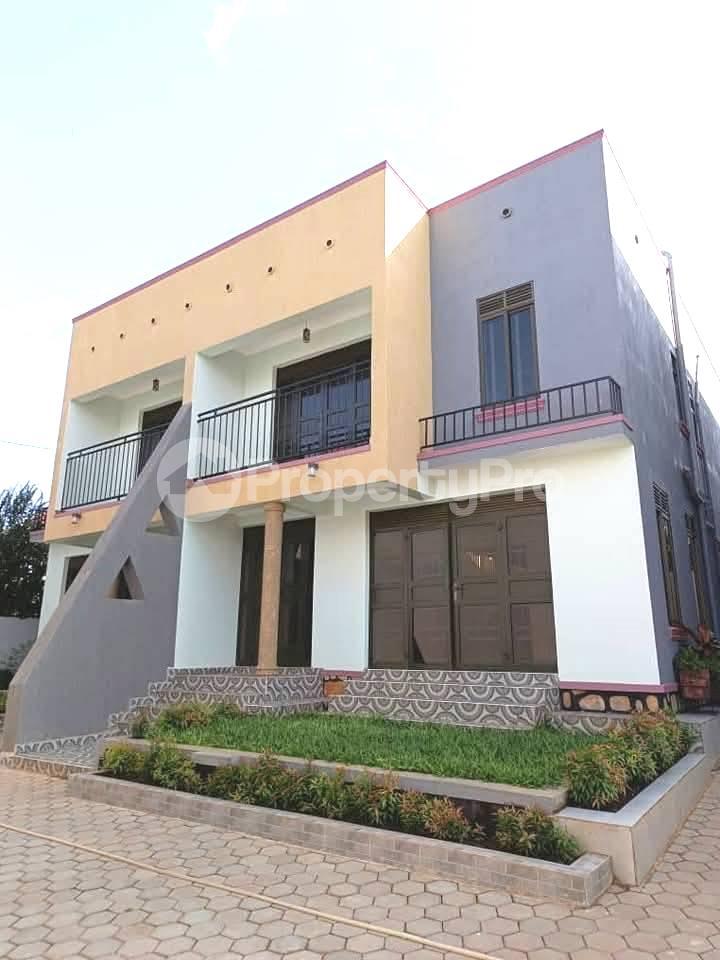 2 bedroom Apartment Block Apartment for rent namugongo road Wakiso Central - 2
