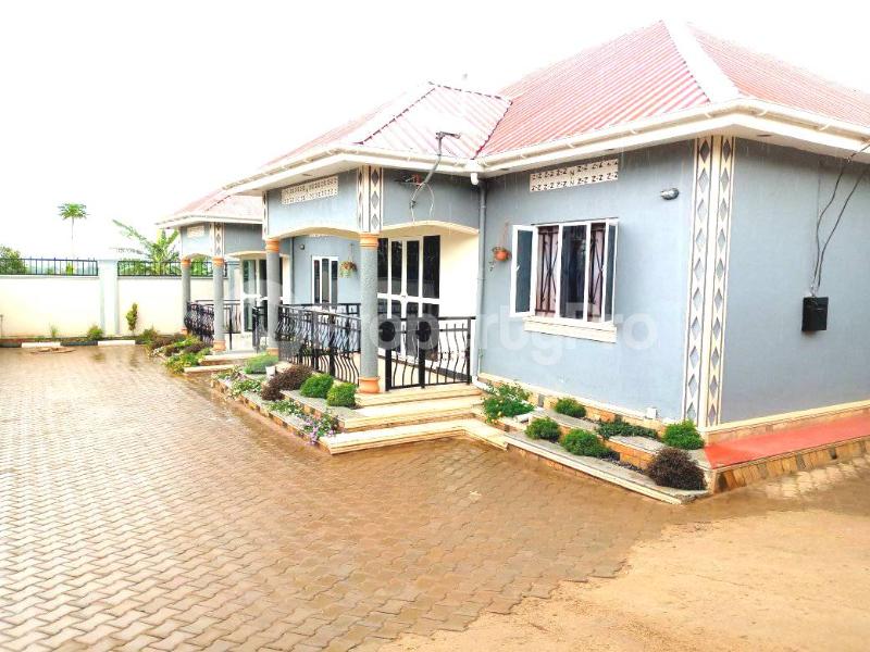 2 bedroom Bungalow Apartment for rent gayaza road Gayaza Wakiso Central - 5