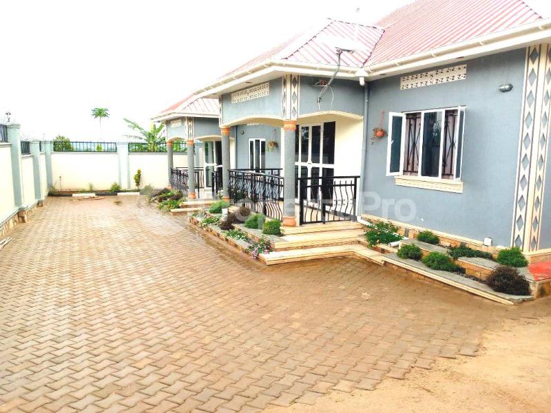 2 bedroom Bungalow Apartment for rent gayaza road Gayaza Wakiso Central - 7