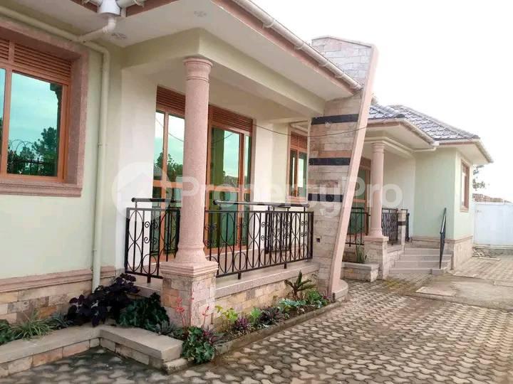 2 bedroom Apartment Block Apartment for rent wampewo Wakiso Central - 1