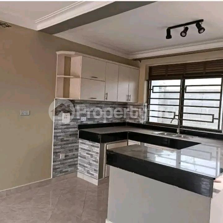 2 bedroom Apartment for rent Gayaza road  Kampala Central Kampala Central - 4