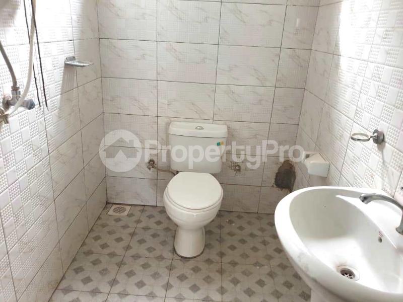 3 bedroom Apartment Block Apartment for rent kira road Kira Wakiso Central - 6